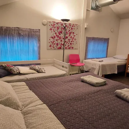 Inn Sikosaaren Aitta *