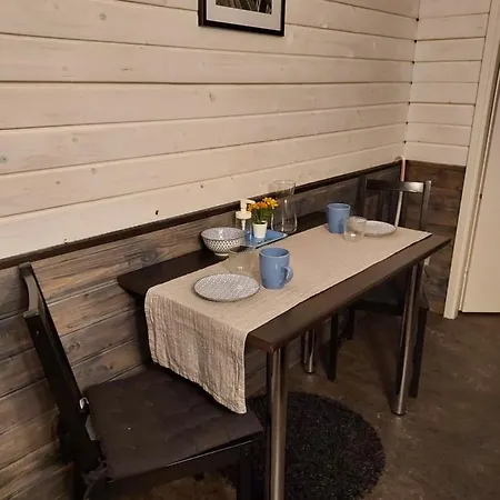 Inn Sikosaaren Aitta *