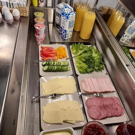 Sikosaaren Aitta Inn Porvoo